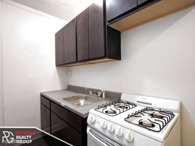 Main picture of 5417 Kenmore Apartments