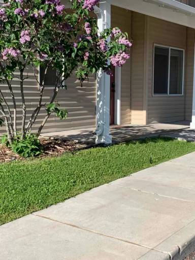 Main picture of 45 Appleway Dr