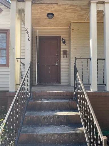 Main picture of 2410 Remount Rd