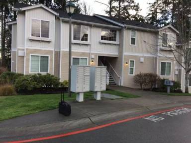 Main picture of 2800 SE 8th St