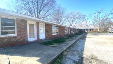Main picture of 1003 Veerman St