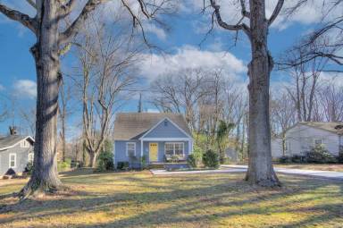 Main picture of 2200 Eaton Rd