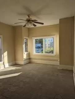 Main picture of 388 Belmont St