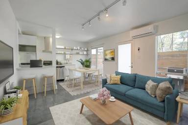 Main picture of 659 Silver Lake Blvd