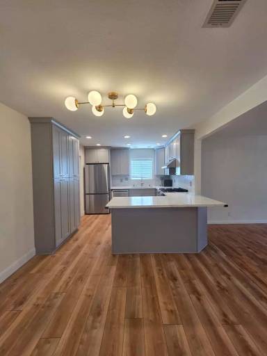 Main picture of 1517 Weaverly Dr