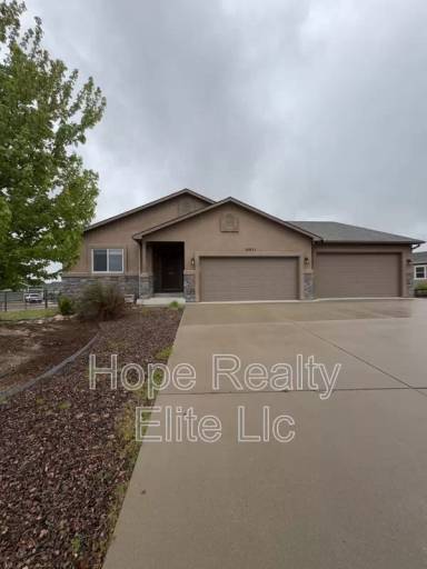 Main picture of 10931 Glen Canyon Dr