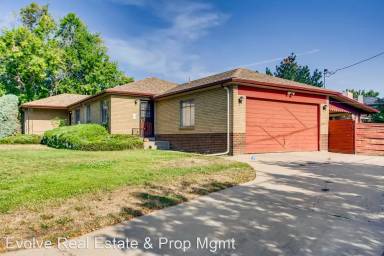 Main picture of 5203 E 1st Ave