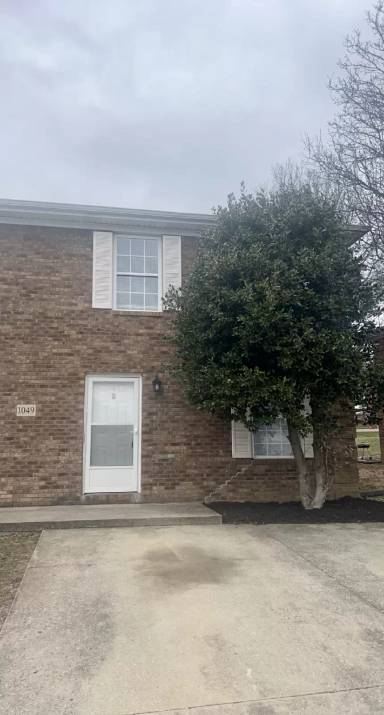 Main picture of 1049 Merrick Dr