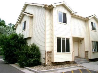 Main picture of 990 Monroe Ave
