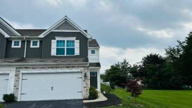 Main picture of 104 Landover Ct