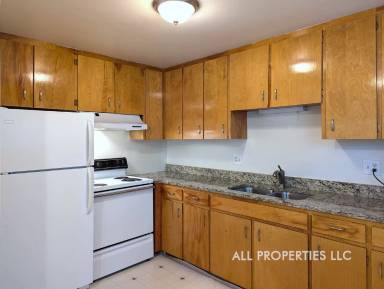 Main picture of 919 3rd St