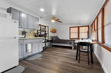 Main picture of 5140 Countryside Ct