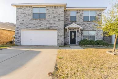 Main picture of 9809 Sparrow Hawk Ln