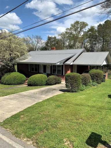 Main picture of 761 Matheson Rd