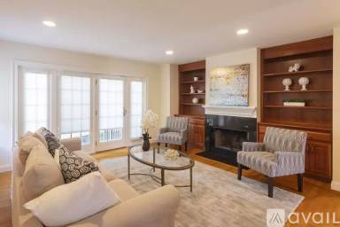 Main picture of 1077 Boylston St