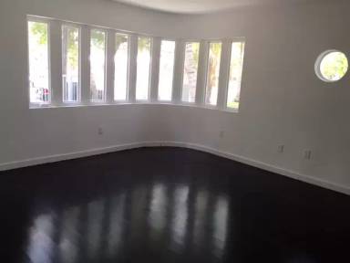 Main picture of 551 Michigan Ave