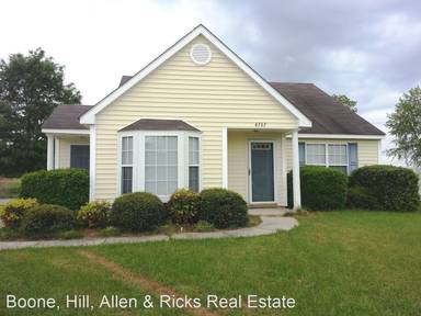 Main picture of 4757 Honeysuckle Ln
