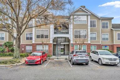 Main picture of 13003 Plantation Park Cir