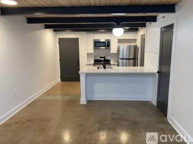 Main picture of 401 Rivermont Ave