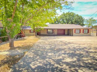 Main picture of 10616 County Road 1020