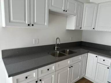 Main picture of 621 W Cleveland Ave