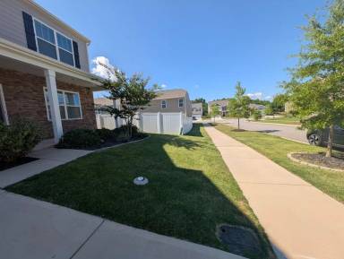 Main picture of 2167 Vanderlyn St
