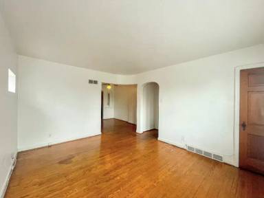 Main picture of 6201 Eichelberger St