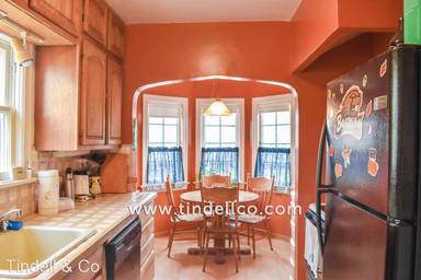 Main picture of 6947 N Villard Ave
