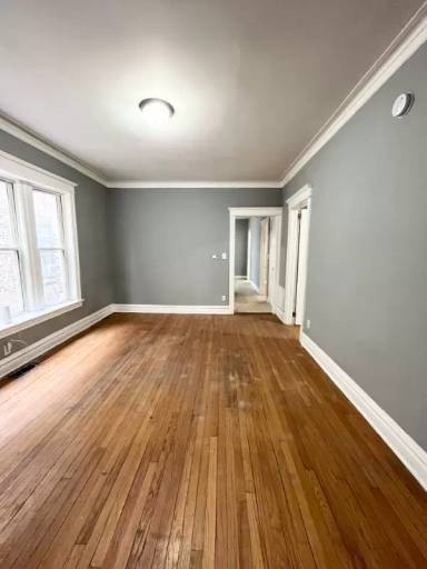 Main picture of 7632 S Emerald Ave