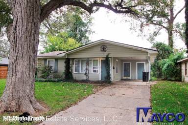 Main picture of 1604 Oriole St