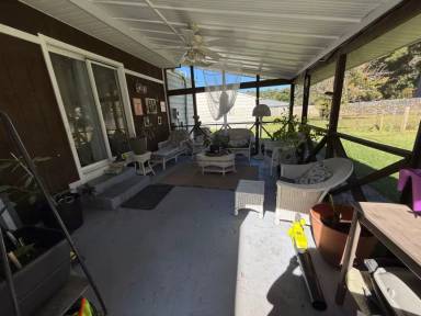 Main picture of 3573 Forest Haven Ln