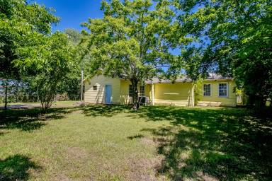 Main picture of 3901 McKinney Ext