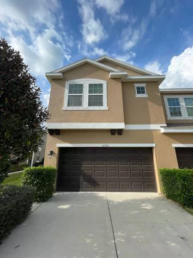 Main picture of 10732 Avery Park Dr
