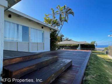 Main picture of 2819 Peter St