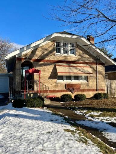 Main picture of 1707 Grant Ave