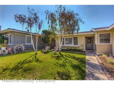 Main picture of 1324 E Everett Pl