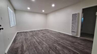Main picture of 11538 Freeman Ave