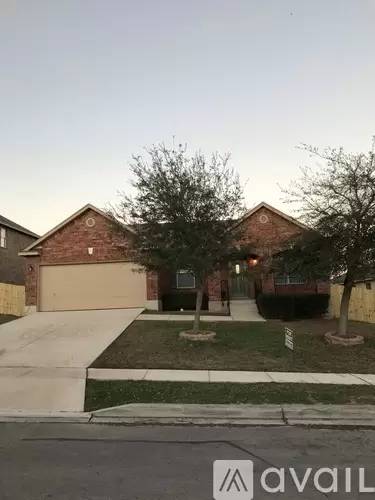 Main picture of 116 Springtree Clf