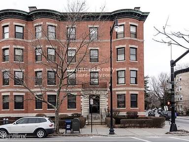 Main picture of 1060 Beacon St