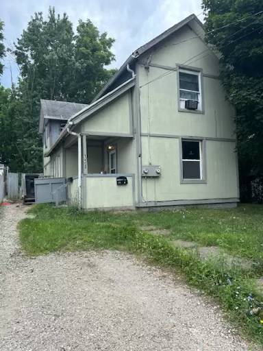 Main picture of 130 Ira Ave