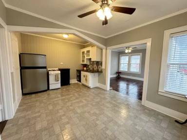 Main picture of 1741 McKinley Ave