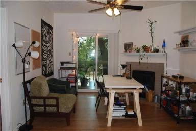 Main picture of 114 E 31st St