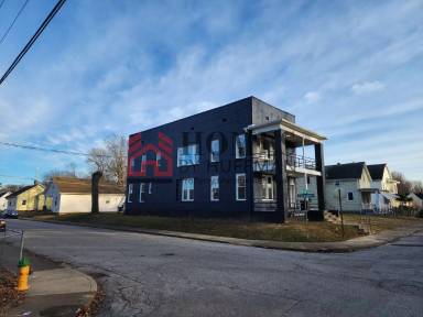 Main picture of 800 Line St