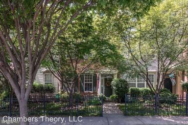 Main picture of 20381 Tholen St