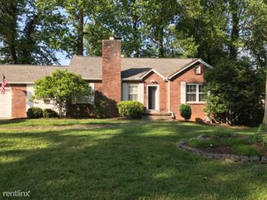 Main picture of 202 W Red Bud Rd