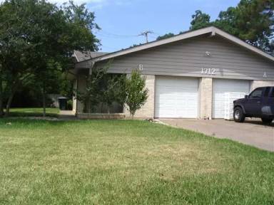 Main picture of 1712 Trinity Pl