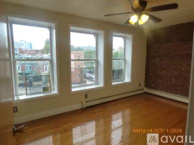 Main picture of 3845 Hamilton St