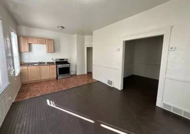 Main picture of 731 Garth Ave