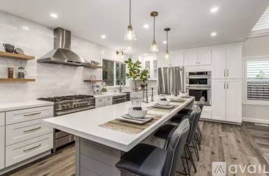 Main picture of 7705 Creekside Dr