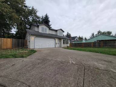 Main picture of 6420 SE 136th Ct